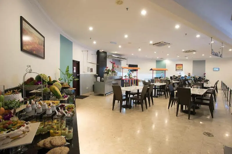 Erya By Suria Johor Bahru Hotel 3*,