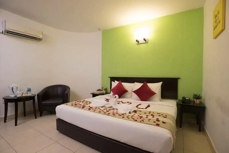 Erya By Suria Johor Bahru Hotel 3*,