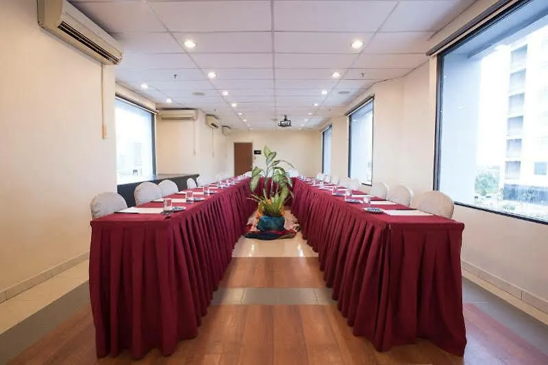 Erya By Suria Johor Bahru Hotel 3*,  Malaysia